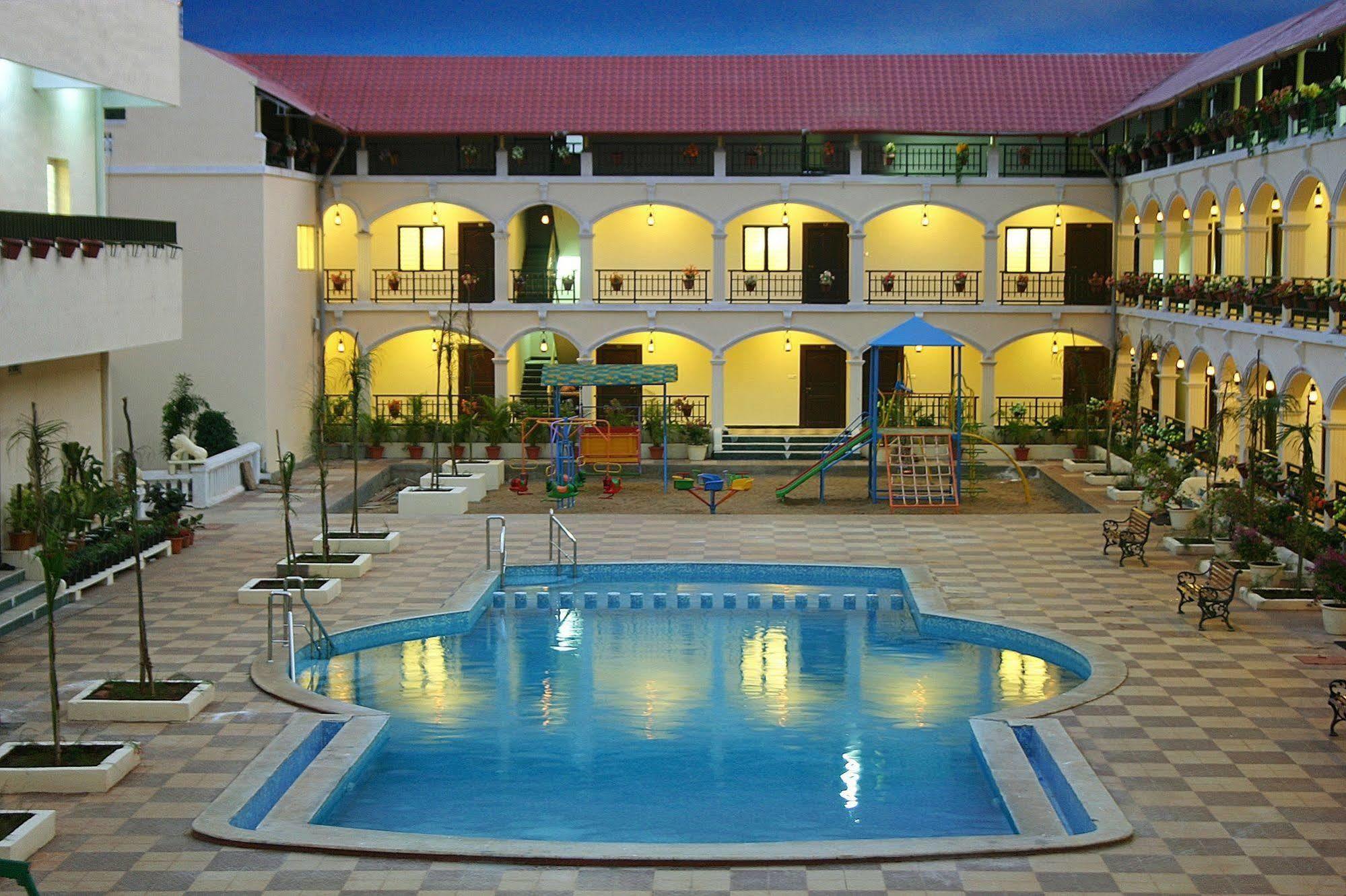 Kumararraja Palace Yelagiri Εξωτερικό φωτογραφία